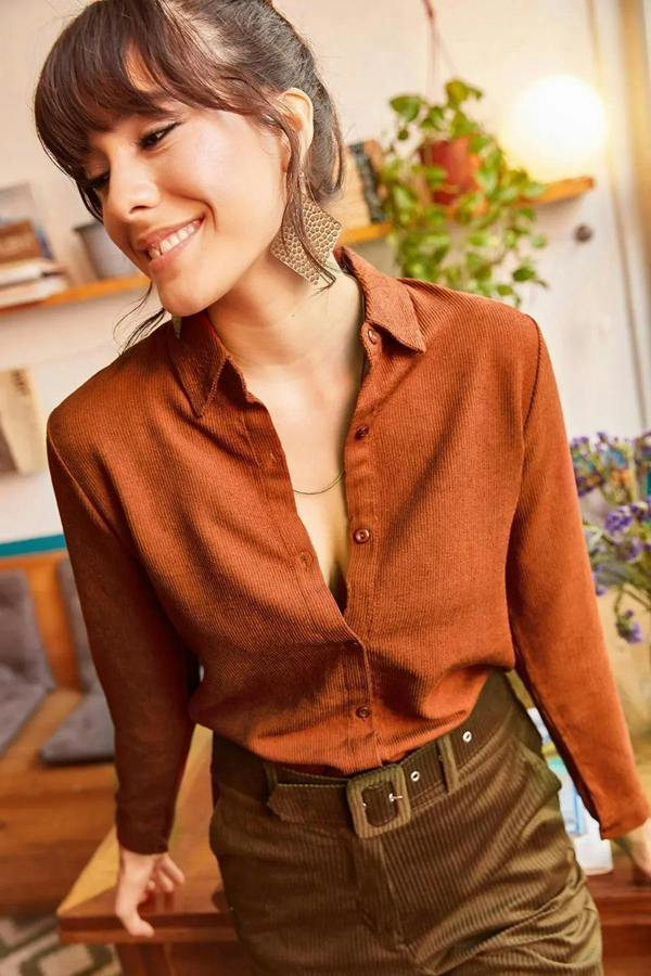 Hoxton Gal Fine Ribbed Corduroy Shirt