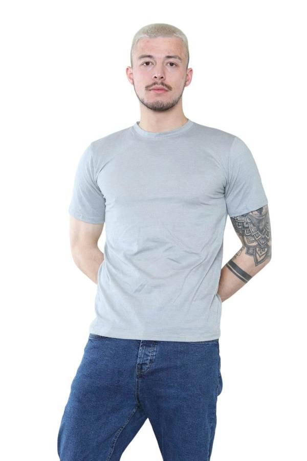 Grey Crew Neck T-Shirt – Minimalist Style for Everyday Wear