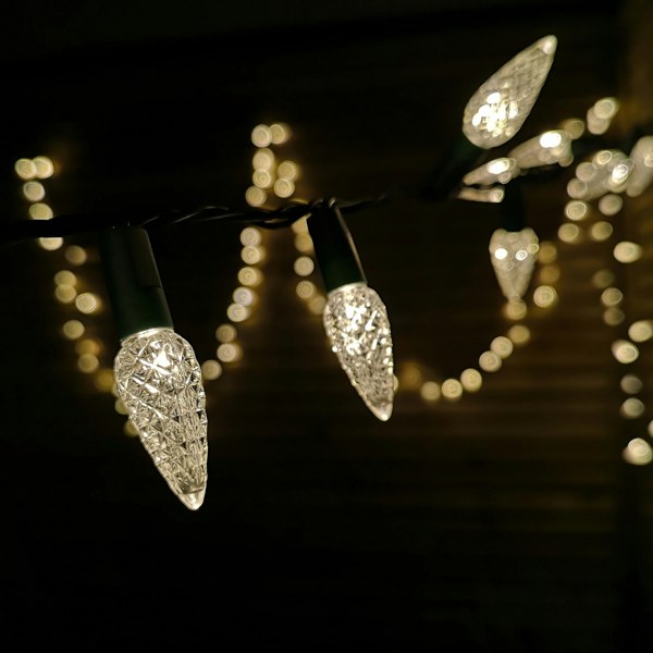 Samuel Alexander 7.5m 150 LED Multi-action Pine Cone Christmas Lights in Warm White