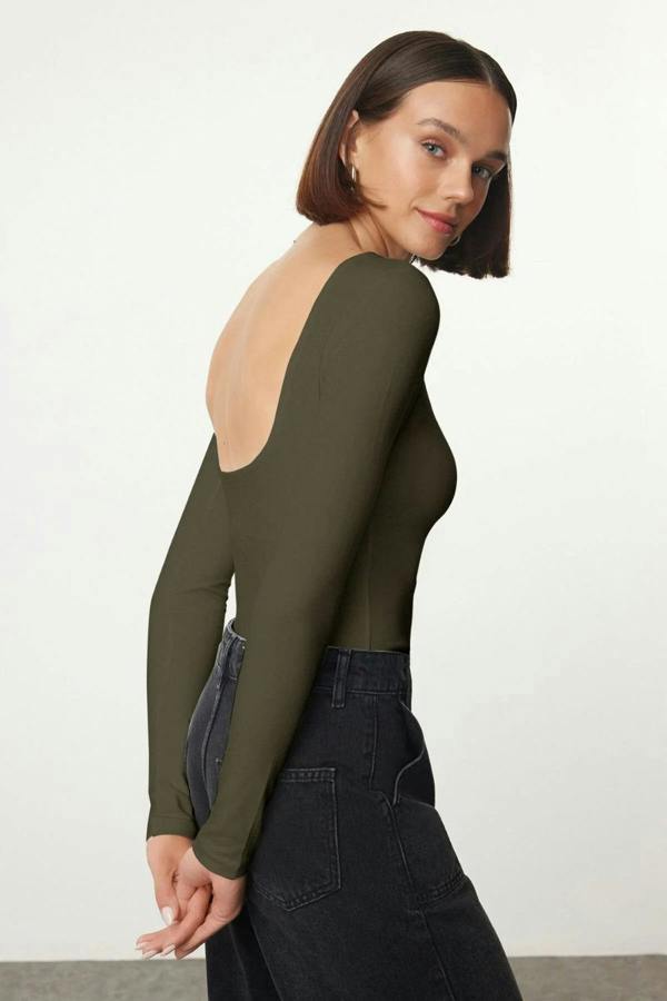 Hoxton Gal Cotton Stretch Fitted Knit Blouse with Open Back Detail