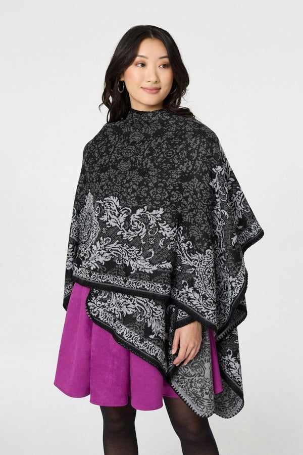 Black | Damask Border Print Relaxed Poncho
