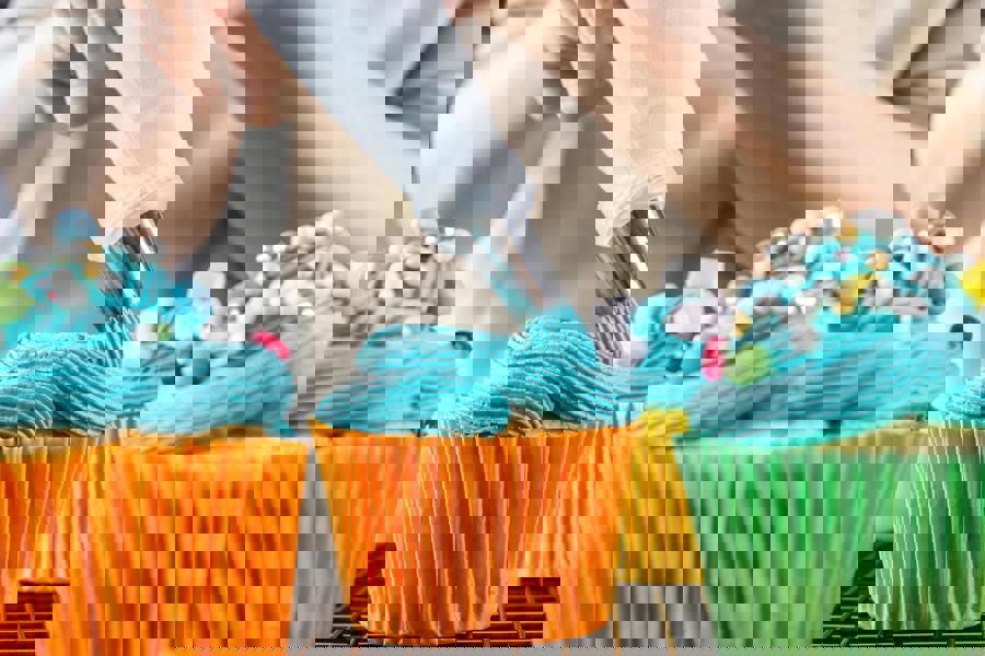 KitchenCraft Sweetly Does It Icing Tin Set