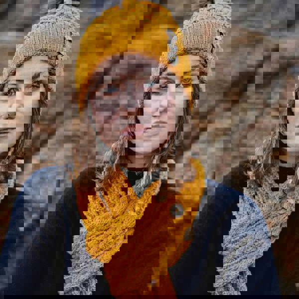 Aran Cable Button Wrap Scarf 