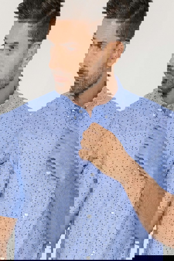 ENORSIA Printed Short Sleeve Shirt with Polka Dots and Comfortable Fit