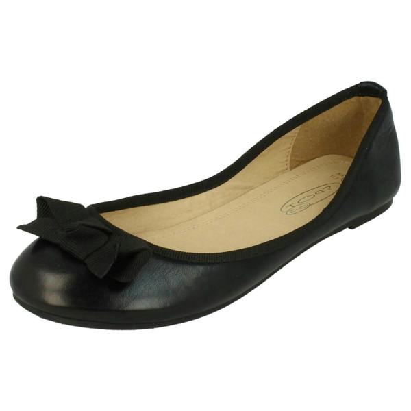 Spot On Ladies Spot On Flat Ballerina Ribbon Bow Vamp Shoe