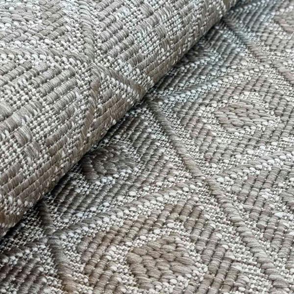 Indoor Outdoor Reversible Rug Beige and White Cream Aztec Geometric Pattern Large Patio Garden Mats