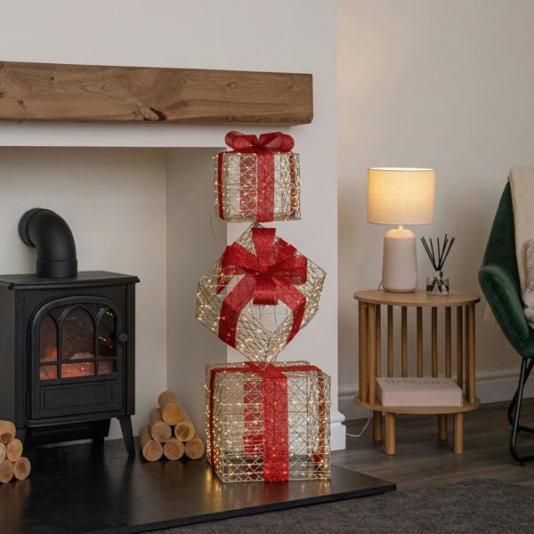 Samuel Alexander 96cm Gold Light Up Christmas Parcel Stack with 500 Warm White LEDs & Timer
