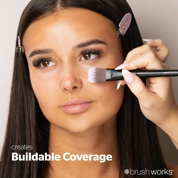 Brushworks No. 1 Foundation Brush