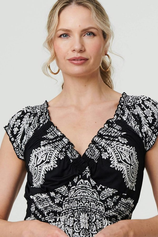Black | Printed Shirred Cap Sleeve Knee Length Dress

