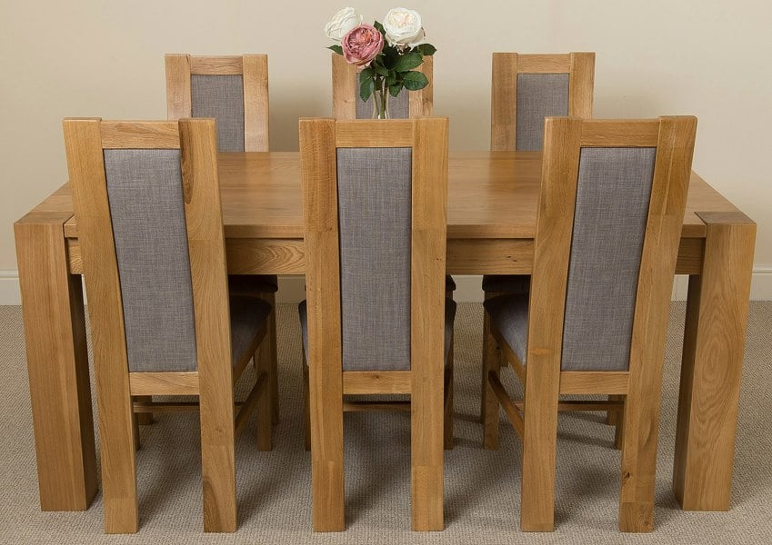 That's Furniture Kuba Large Oak Dining Table with Stanford Oak Chairs