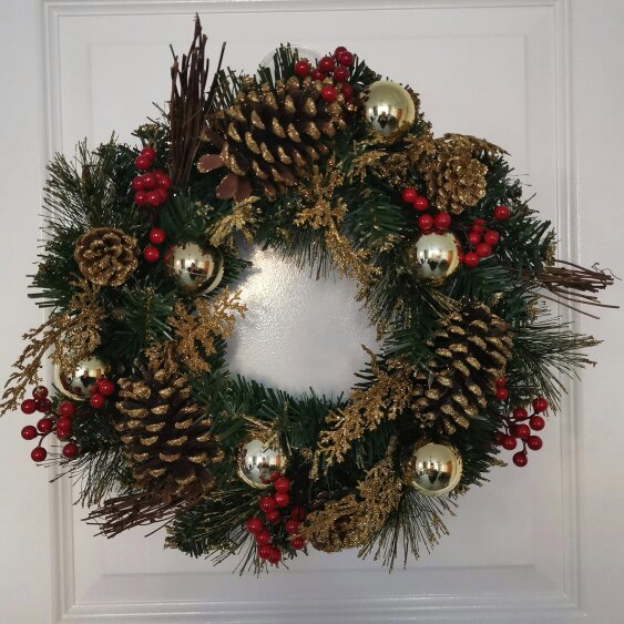 Samuel Alexander 40cm Gold Dressed Christmas Wreath, Baubles, Pinecones and Berries