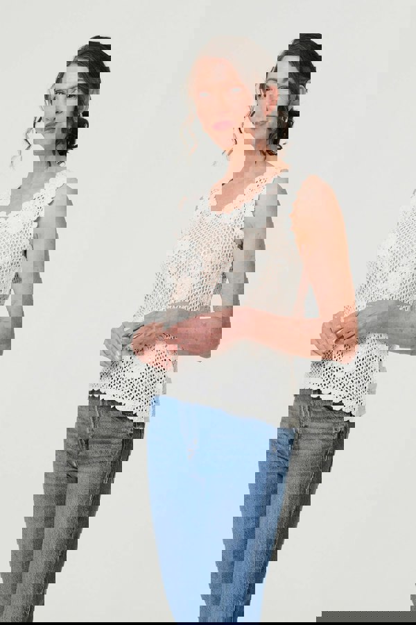 White | Sparkly Embroidered Mesh Sleeveless Vest
