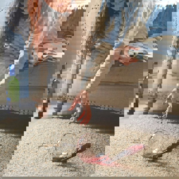 The Rugs Quality Tufted Washable Rug - Stylish Plain Design