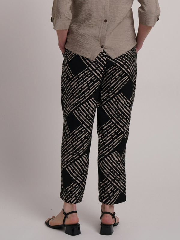 VIZ-A-VIZ Mono Trellis All-over-print Trouser