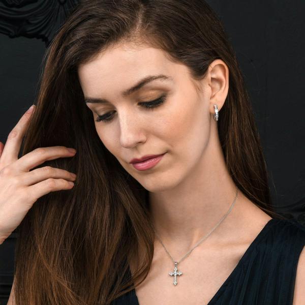 namana 925 Sterling Silver Gothic Cross Pendant Necklace For Women