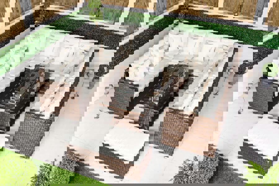 Giardino Havana 8 Seat Modular Sofa Rattan Garden Furniture Set Outdoor Fire Pit Coffee Table & Bench