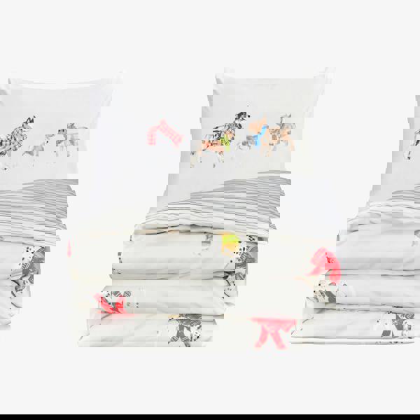 Smart Living Luxury Soft Reversible Pooches in Jumpers Duvet Cover & Pillowcases