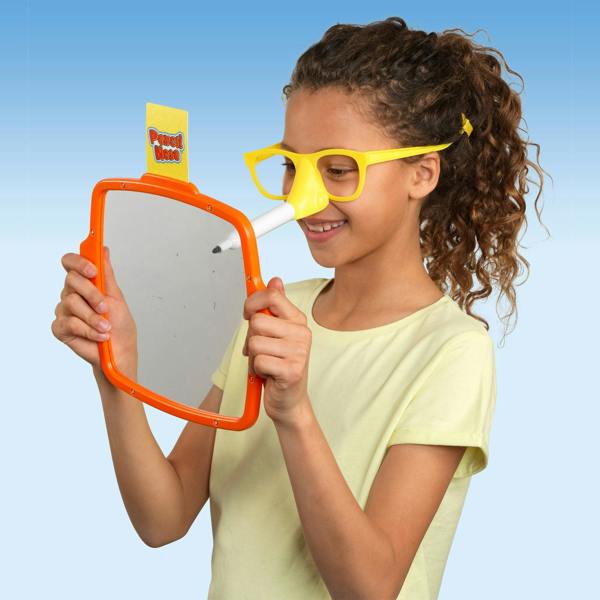 IDEAL Pencil Nose - The hilarious game that's not to be sniffed at!