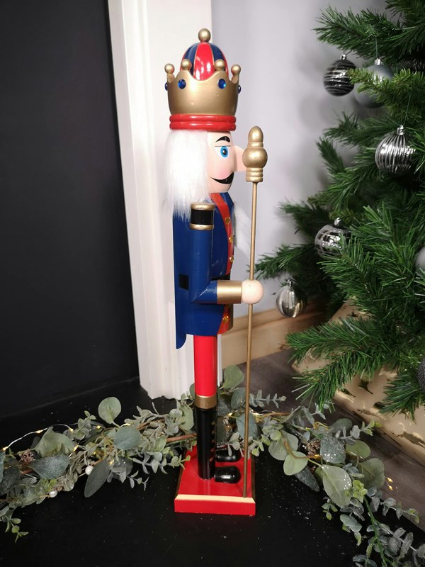 Samuel Alexander 60cm Traditional Wooden Christmas Nutcracker Soldier Decoration with Blue Body