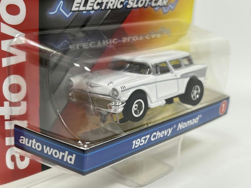 Auto World Slot Cars 1957 Chevy Nomad White HO Scale Slot Car X Traction Auto World SC368-1