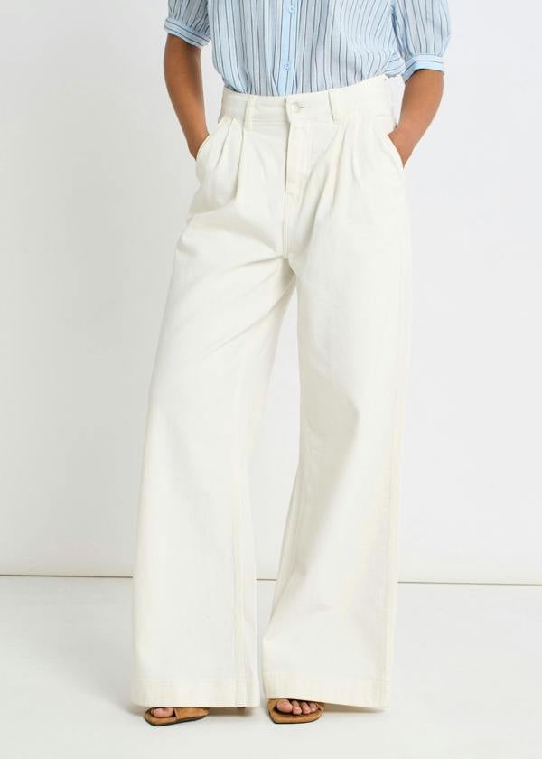 Gini London Off White Pleat Wide Leg Jean