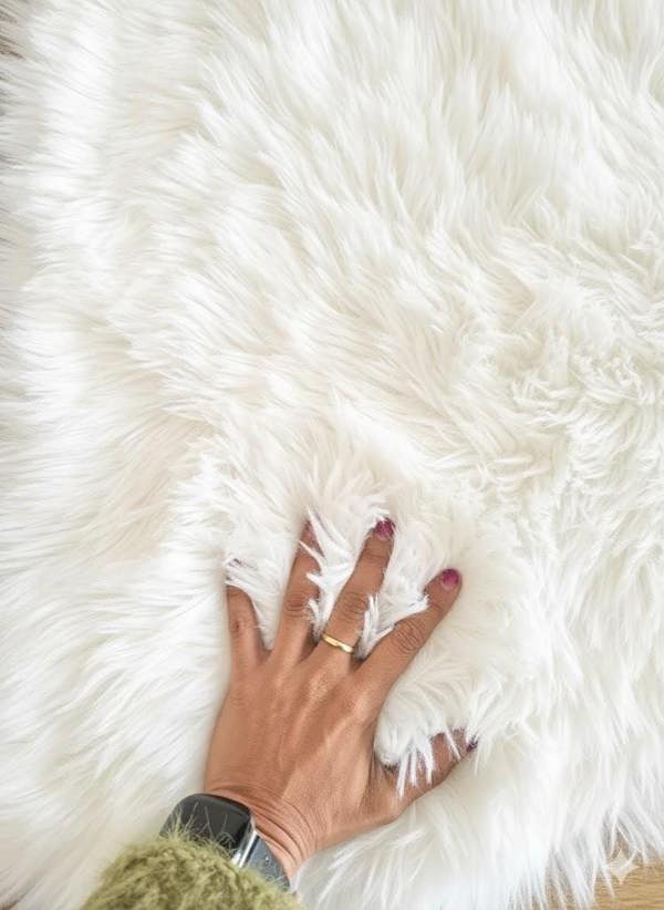 Faux Rabbit Fur Rug White 60x90cm