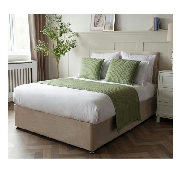 Belledorm Crompton Quilted Bed Runner - Sage - 