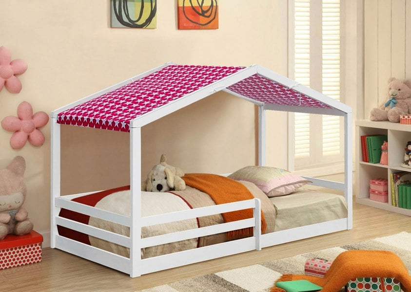 Comfy Living Adorable 3ft Wooden House Bed - A Unique and Cozy Addition to Your Child’s Bedroom