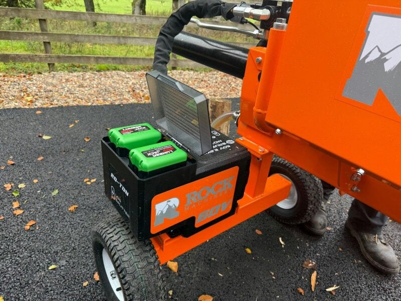 Rock Machinery Venom Li20 - 20ton Lithium Ion log Splitter