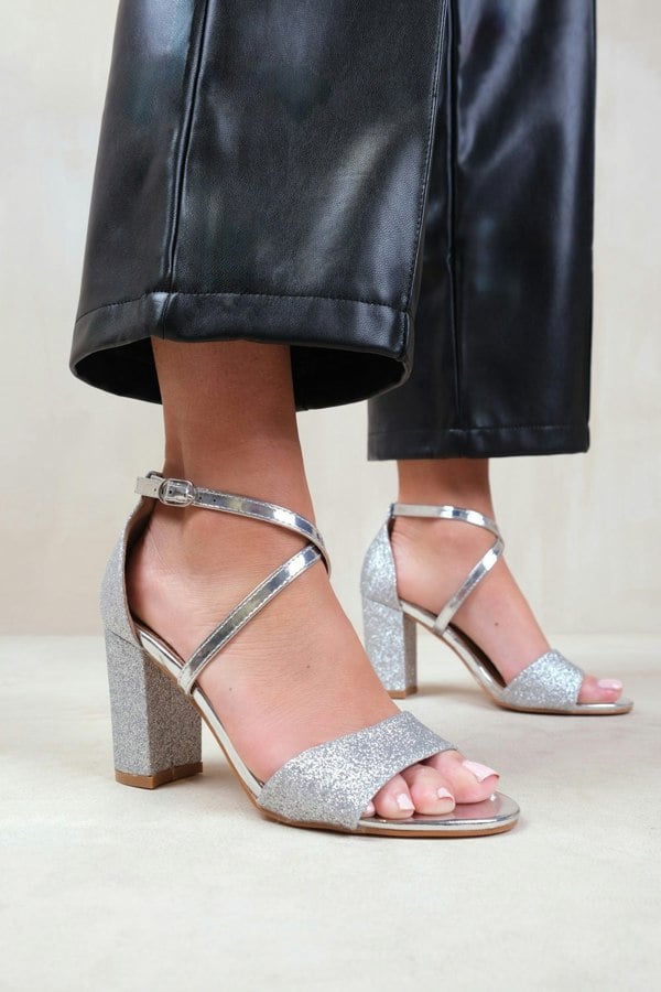 Where's That From Ruth Mid High Block Heel Sandals With Cross Over Ankle Strap in Silver