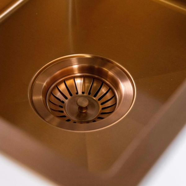 Flode Möckeln | 1.5 Bowl Stainless Steel Kitchen Sink | Inset or Undermounted | Strainer Wastes Supplied | Copper Finish