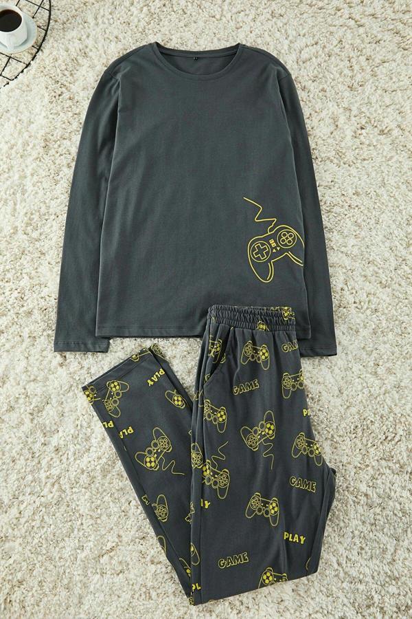 WOVCOR 2-Piece Regular Fit Game Print Knit Pajama Set