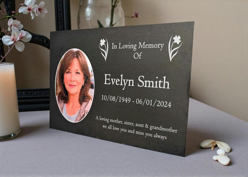 Memorials Direct Photo Slate Memorial Plaque, Daffodil, Add a Portrait & Personalised Text | 35×25cm (14×10”)