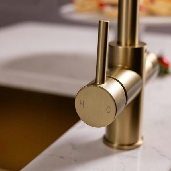 Flode Vier 4 in 1 Instant Boiling & Filtered Cold Water Tap | Brushed Brass Finish
