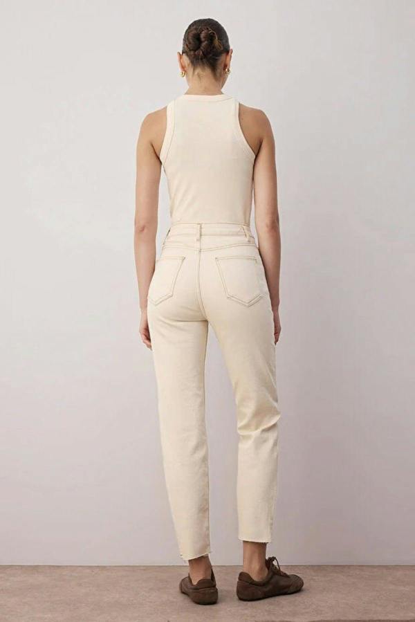 WOVCOR High Waist Slim Mom Jeans