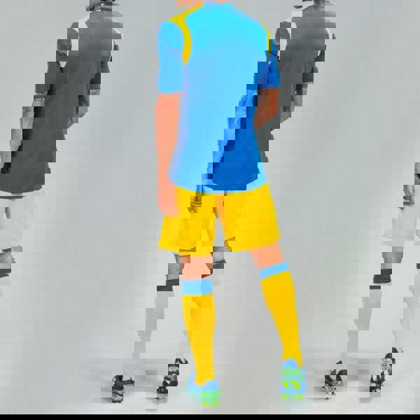 fe7dc1c7f3d0b4564b39c6c191110e69