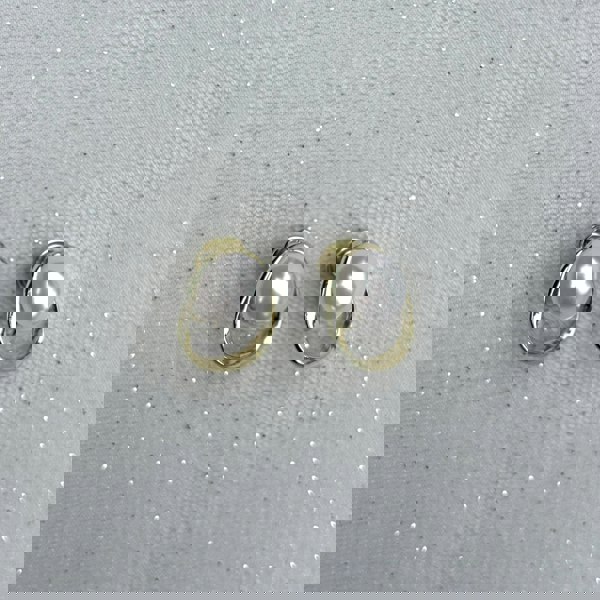 Pearl Clip On Earrings, Gold Front View, Faux Pearl Earrings For Non Pierced Ears, Classic Gold Clip Ons, Vintage Style Pearl Earrings, Elegant Swirl Clip On Earrings