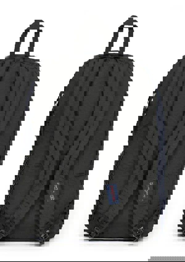 8f0c0cbd47799a8e8542c6956aa401bd