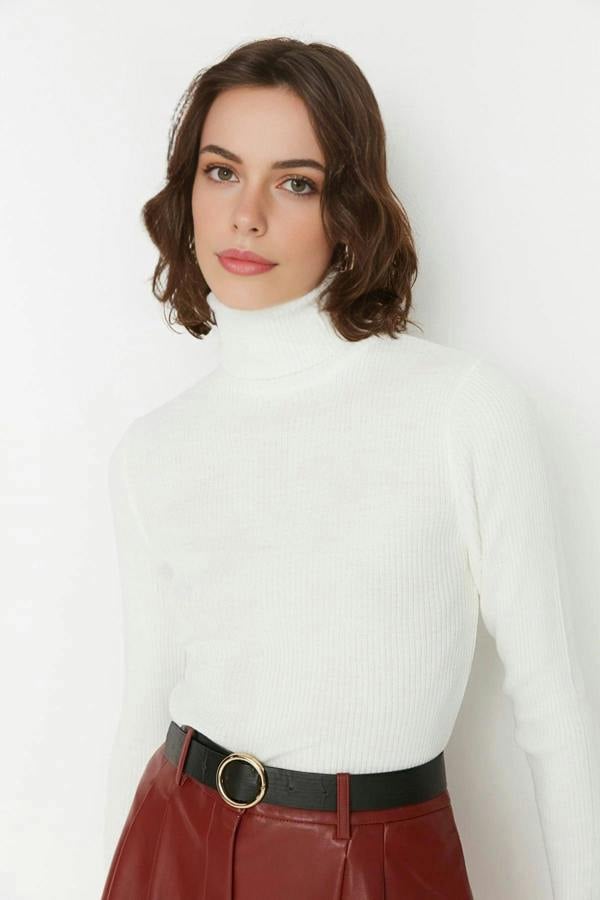 WOVCOR Basic Turtleneck Knit Sweater