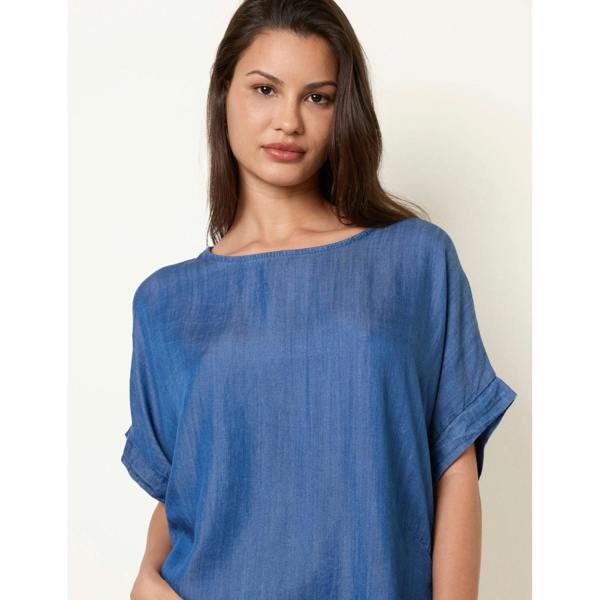 Blue Vanilla Mid Denim Wash Top