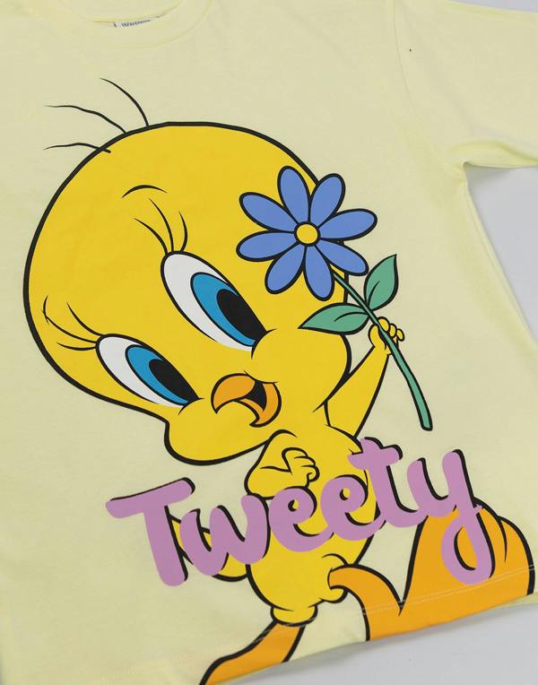 Vanilla Underground Looney Tunes Girls Yellow Tweety Short Sleeved T-Shirt