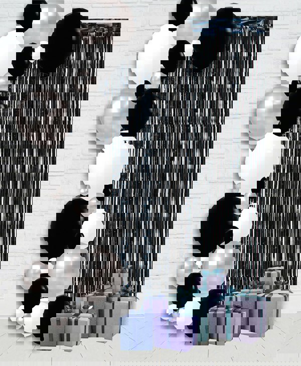 Cheetah Metallic Tinsel Curtain, 3M x 1M Black