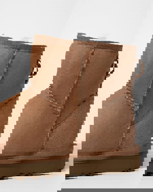 UGG Classic Mini II Womens Boot - Chestnut