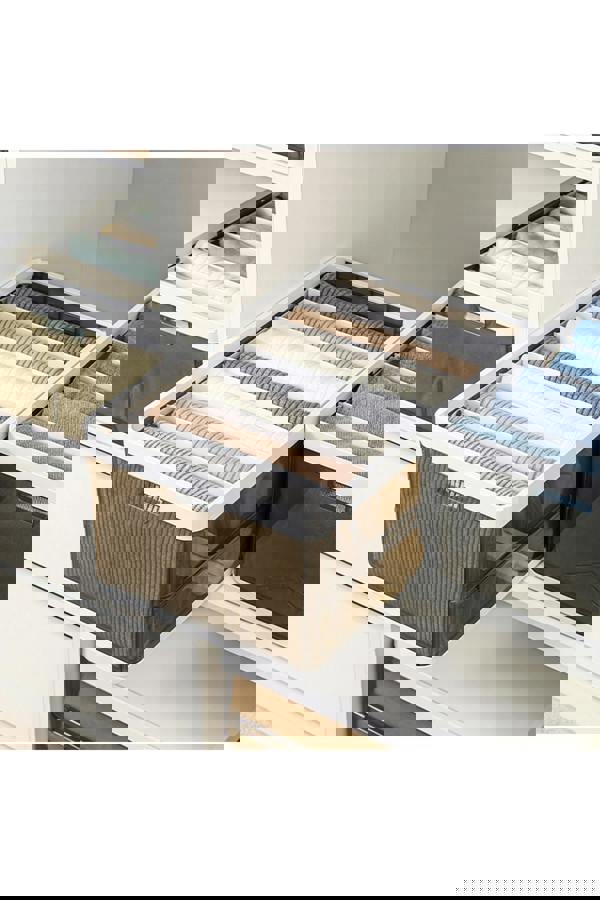 Living and Home 7 Dividers Folding Clothes Organiser Wardrobe Drawer Storage Box with Lid