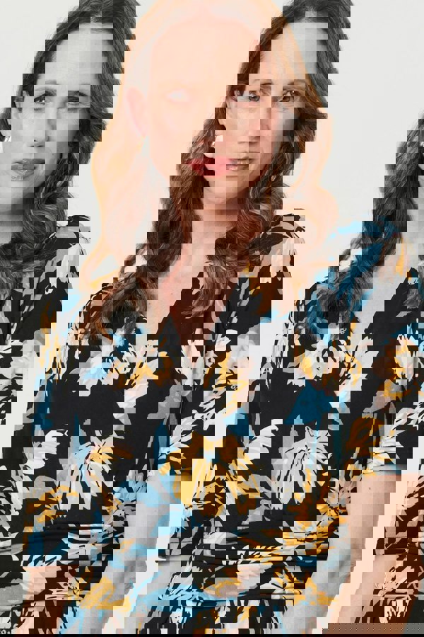 Black | Floral Short Sleeve Faux Wrap Midi Dress 