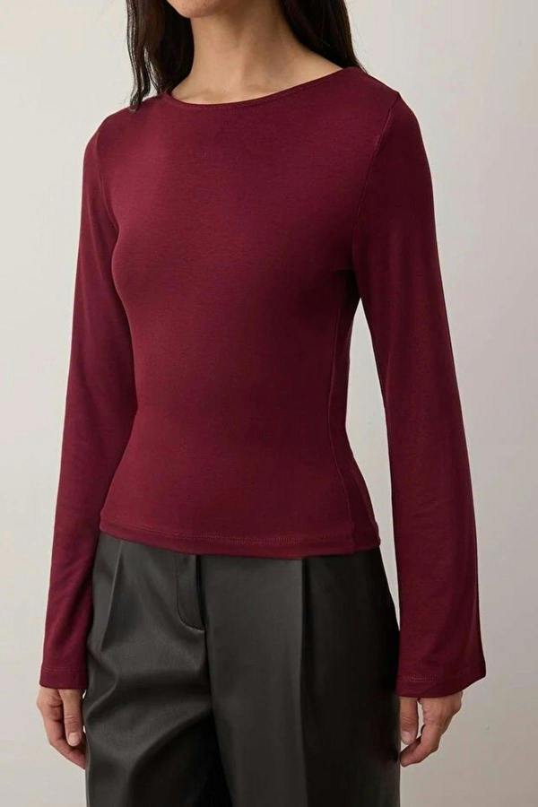WOVCOR Fitted Boat Neck Soft Long Sleeve Flexible Knit Blouse