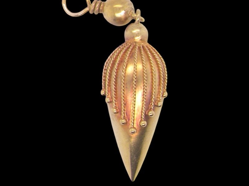 Vintage Tom A Victorian pear shaped pendant