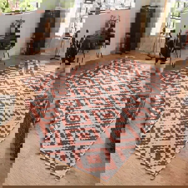 The Rugs Malta Reversible Indoor-Outdoor Rug - Stylish