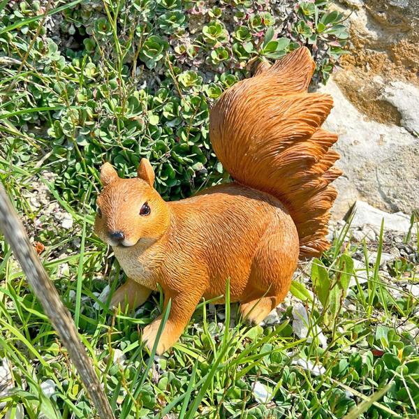 Ferncrest Trading Realistic Red Squirrel Garden Animal Ornament