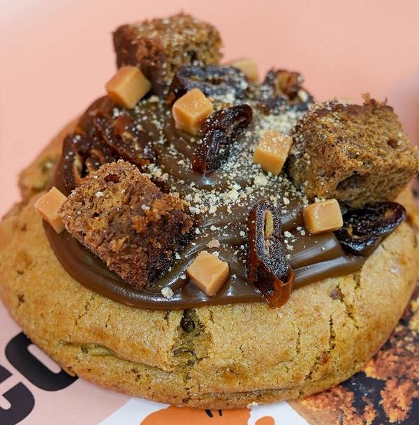 Pleese Sticky Toffee Pudding Cookie